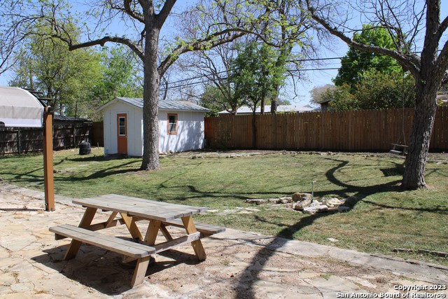 140 Arvin Dr Property Photo 27
