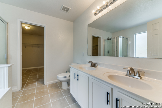 7659 Presidio Ledge Property Photo 18