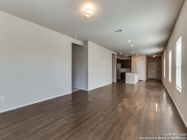 320 Saddle Leaf Property Photo 5