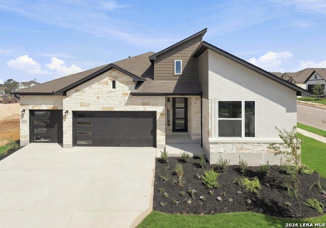 214 Fandango Property Photo 1