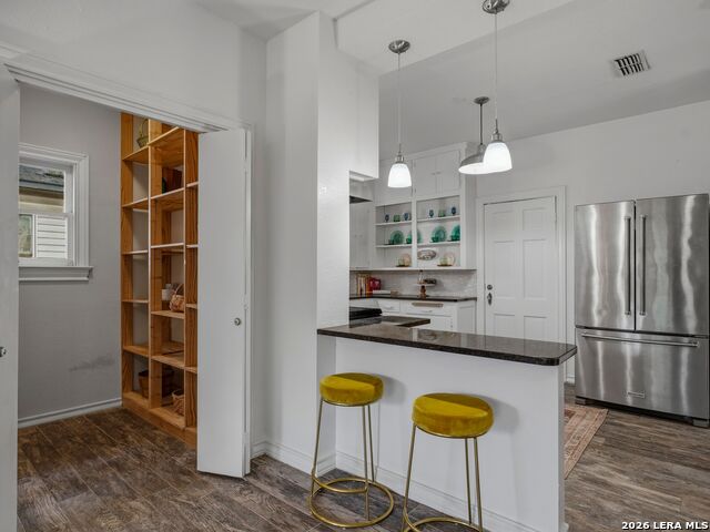 2022 W Craig Place Property Photo 18