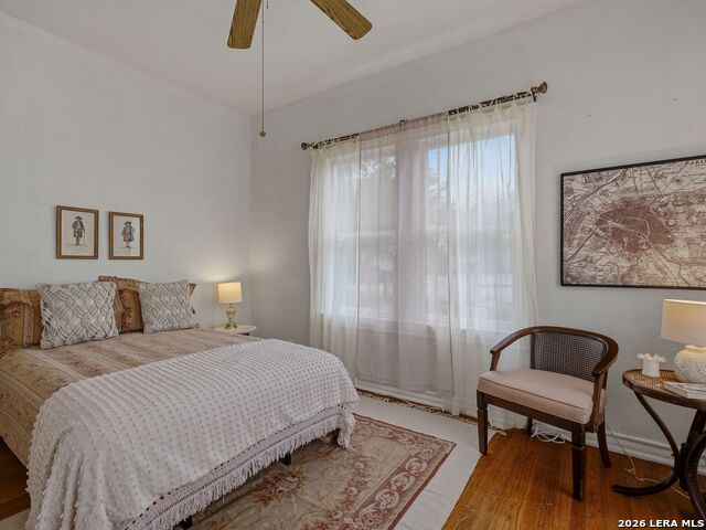 2022 W Craig Place Property Photo 25