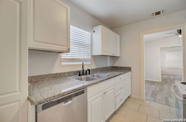 1622 Gorman Property Photo 8
