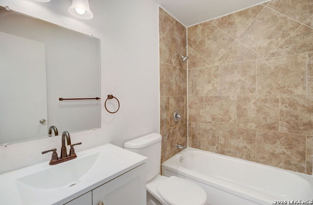 1622 Gorman Property Photo 13