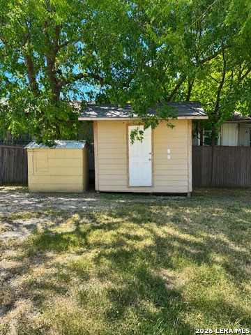 507 Cantrell Property Photo 2