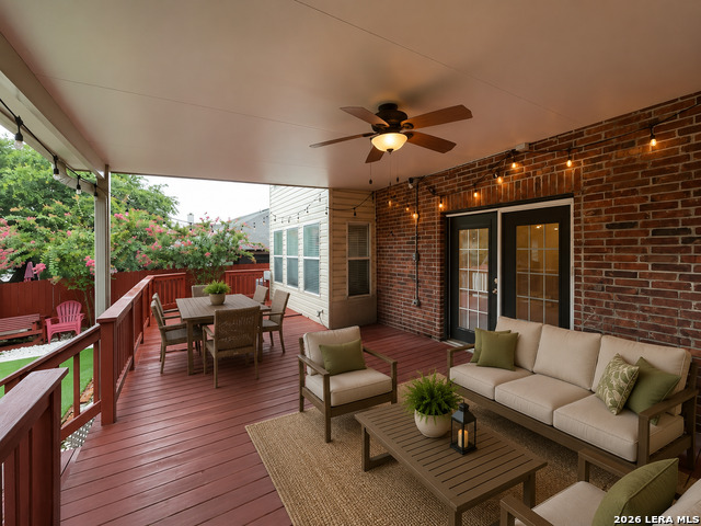 9430 Wildstone Place Property Photo 10