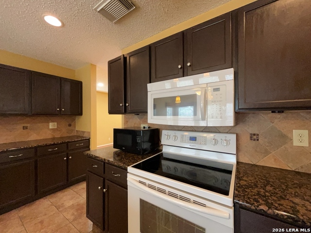 9430 Wildstone Place Property Photo 20