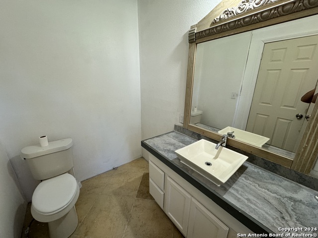 520 W Mitchell St Property Photo 9
