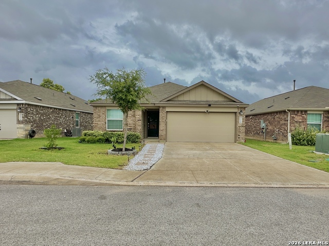 9210 Landa Fls Property Photo 1