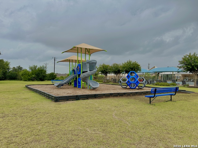 9210 Landa Fls Property Photo 17