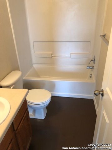 7222 Golf Way Property Photo 9