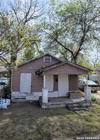 718 Green Property Photo 1