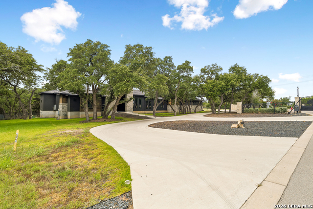 993 Jenny Leigh Trl Property Photo 9