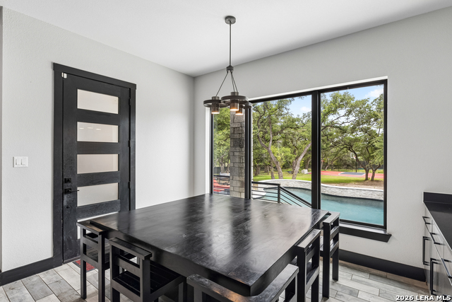 993 Jenny Leigh Trl Property Photo 27