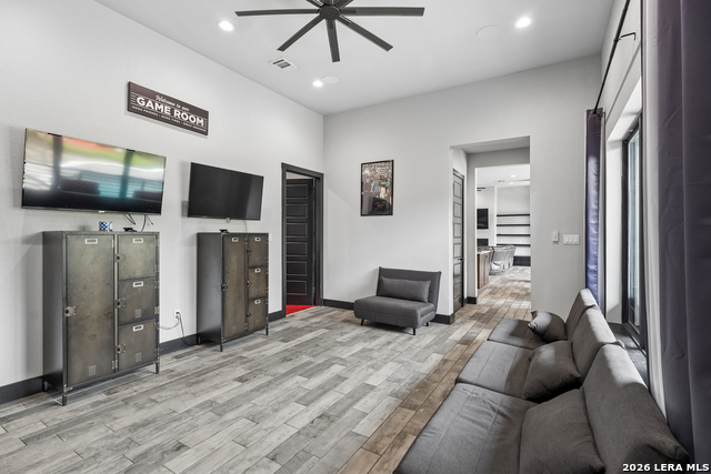 993 Jenny Leigh Trl Property Photo 33