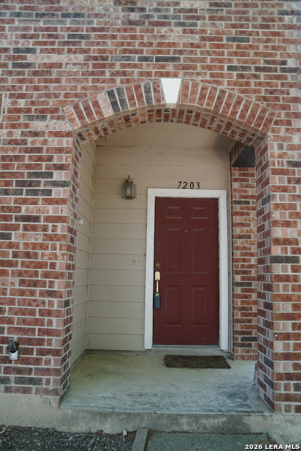 7203 Snowden Crst Property Photo 3