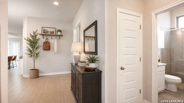 8946 Whimsey Rdg Property Photo 6