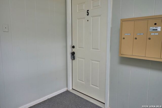 219 W Silver Sands Dr Property Photo 2