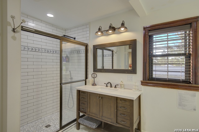 405 W Avenue E Property Photo 12