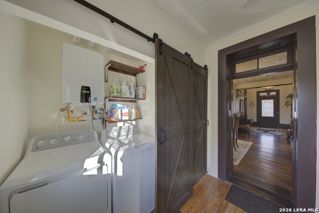 405 W Avenue E Property Photo 14