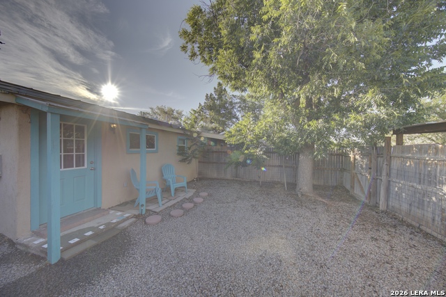 405 W Avenue E Property Photo 41