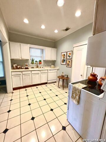 307 Furr Dr Property Photo 6