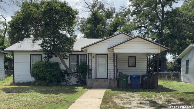111 Ricardo Property Photo 1