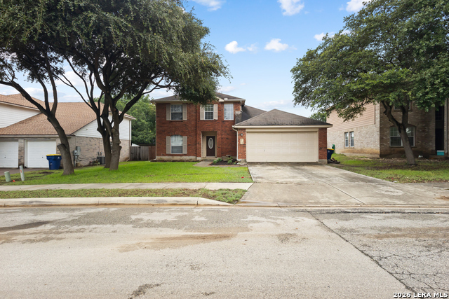 210 Laceleaf Property Photo 3