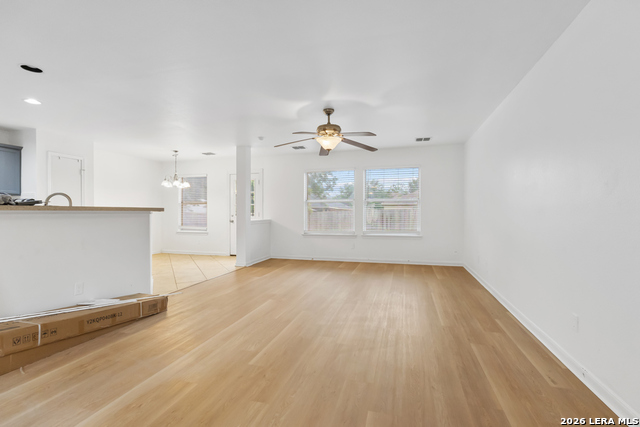 210 Laceleaf Property Photo 6