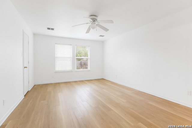 210 Laceleaf Property Photo 13