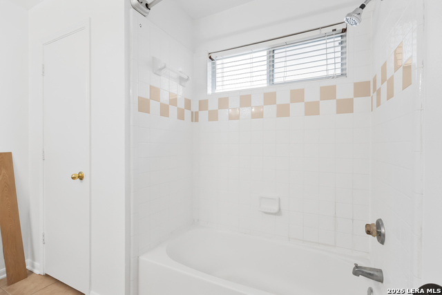 210 Laceleaf Property Photo 16