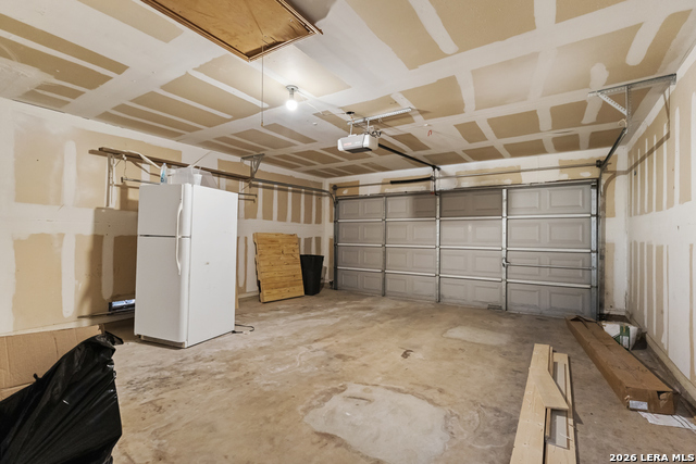 210 Laceleaf Property Photo 25