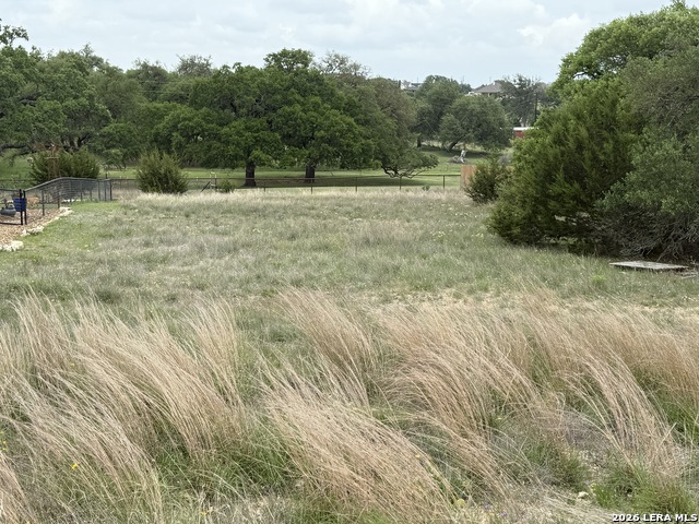 122 W Pat Dolan Property Photo 5