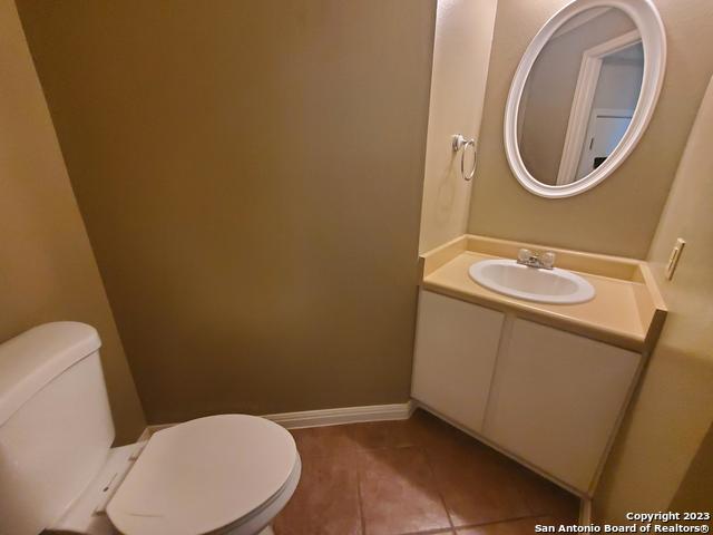 5715 Allbrook Property Photo 7