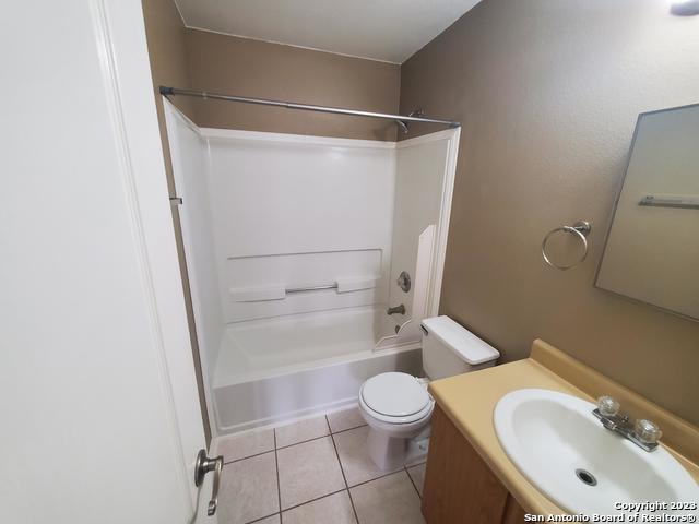 5715 Allbrook Property Photo 9