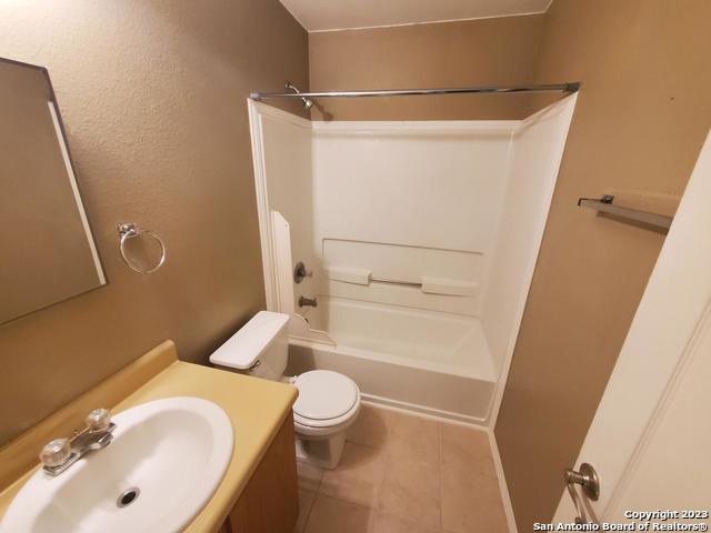 5715 Allbrook Property Photo 11