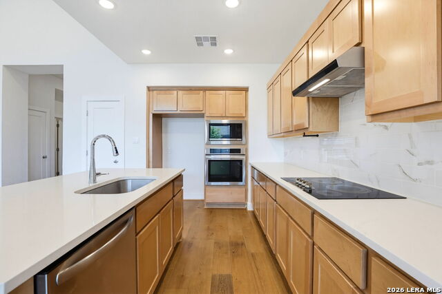 138 Red Oak Property Photo 10