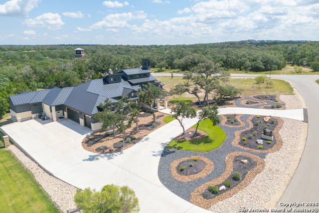 10022 Cates Creek Property Photo 4