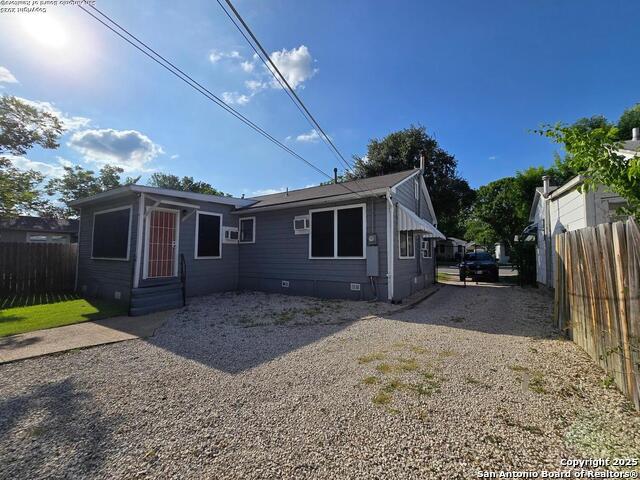 1614 W Hollywood Ave Property Photo 8