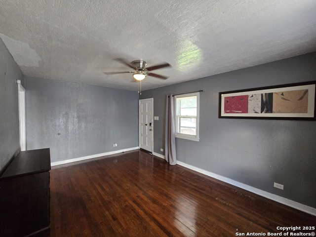 1614 W Hollywood Ave Property Photo 26