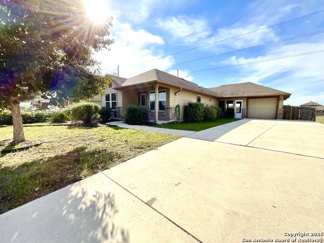 1058 Stone Branch Property Photo 3