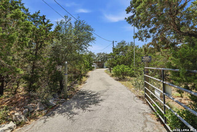2362 Timbercreek Rd Property Photo 6
