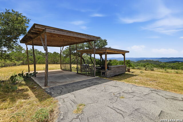 2362 Timbercreek Rd Property Photo 8