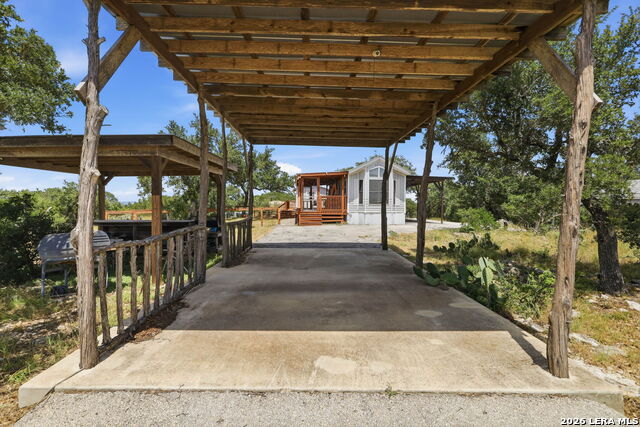 2362 Timbercreek Rd Property Photo 9