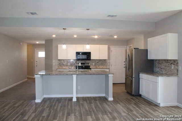 6571 Beech Trail Dr Property Photo 12
