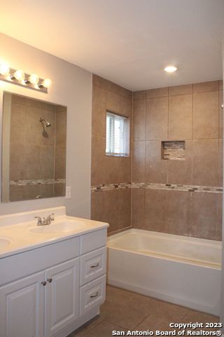 6571 Beech Trail Dr Property Photo 29