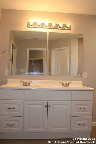 6571 Beech Trail Dr Property Photo 32