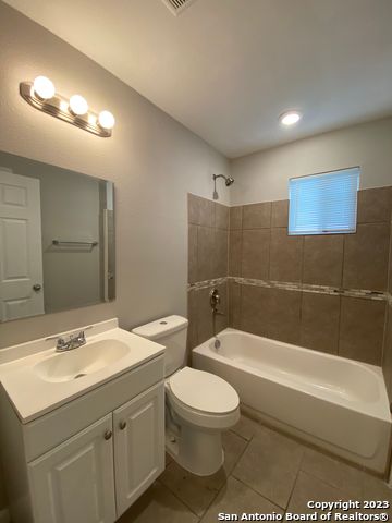 6571 Beech Trail Dr Property Photo 34
