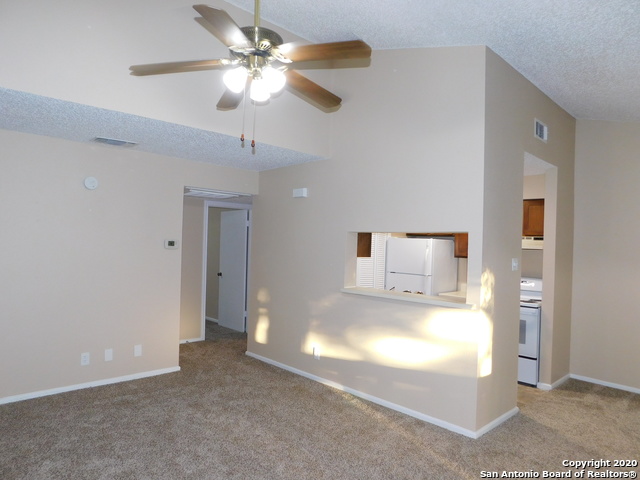 13018 Heimer Property Photo 7