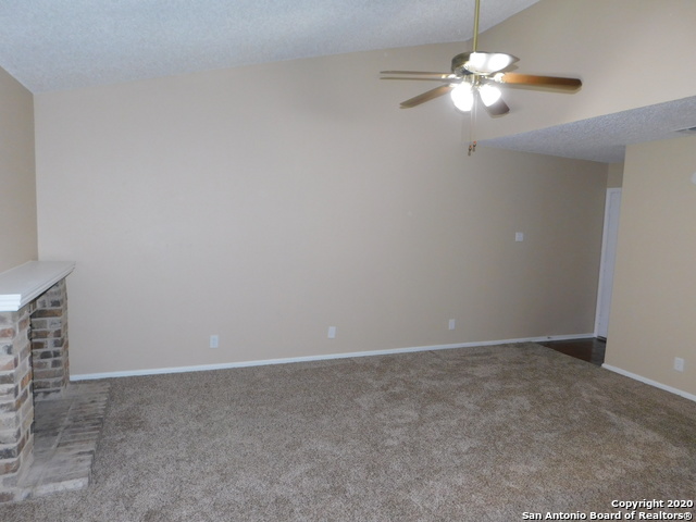 13018 Heimer Property Photo 8